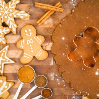 Duftlys med kanel - duftvoksen Gingerbread Man juleduftlys