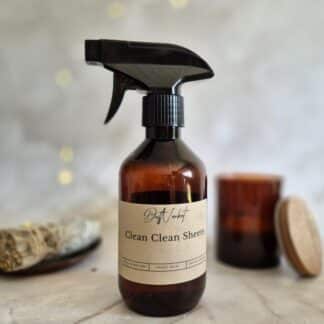 Roomspray i Clean-varianten Clean Clean Sheets - både til sengetøj og din bolig generelt